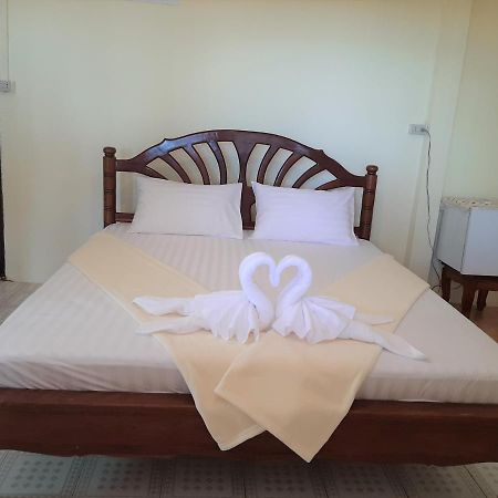Cameron Island Resort Ko Sukon Exterior photo