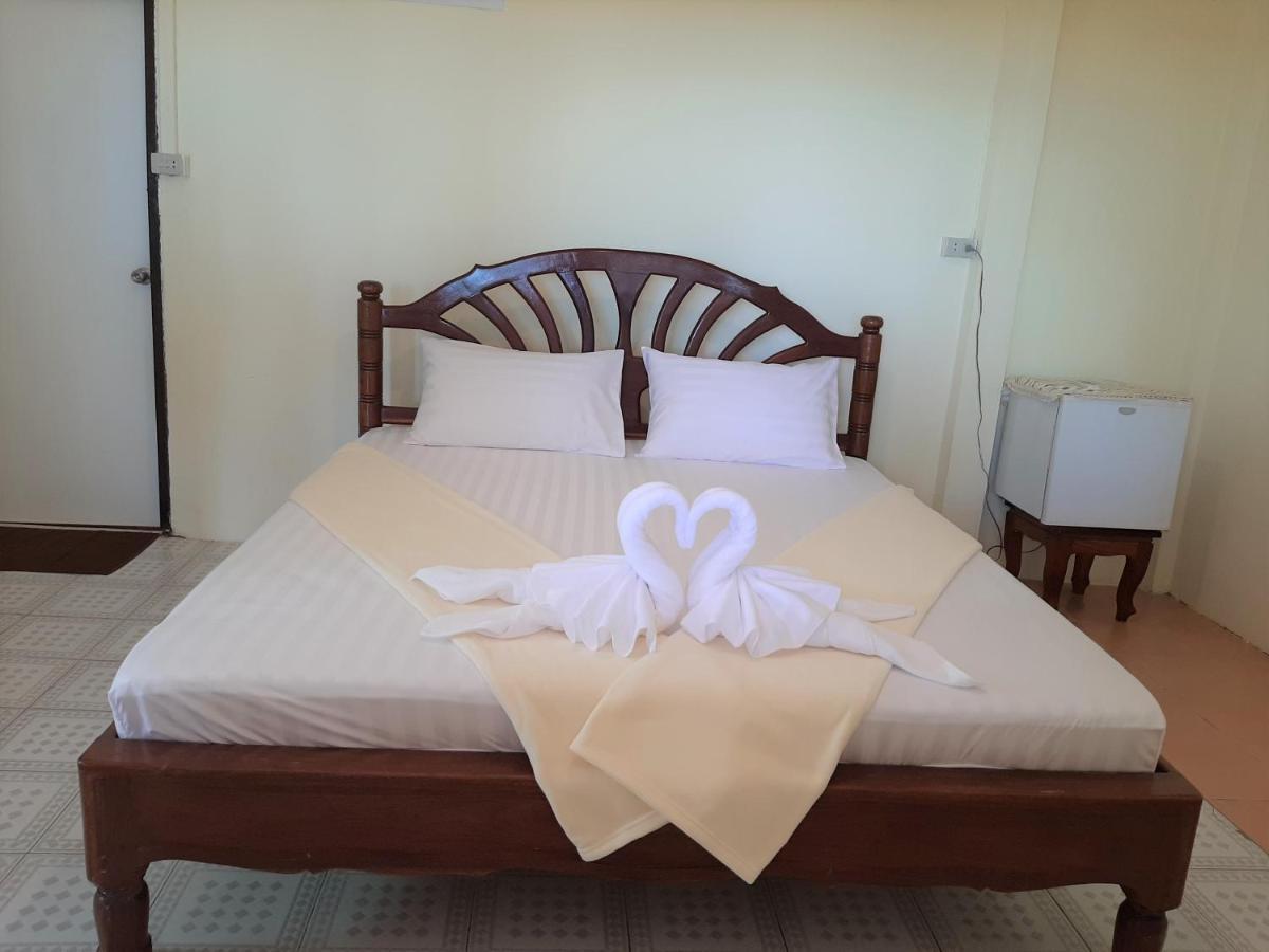 Cameron Island Resort Ko Sukon Exterior photo